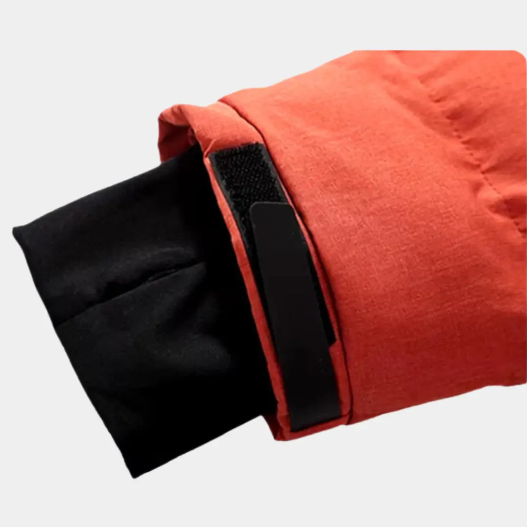 Luxuriöse Arctic-Winterjacke mit Isolierung